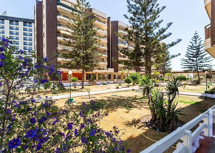 2 Y 2 Banos, Vista Lateral Mar Sofia 2 By Sur