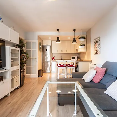 2 Y 2 Banos, Vista Lateral Mar Sofia 2 By Sur